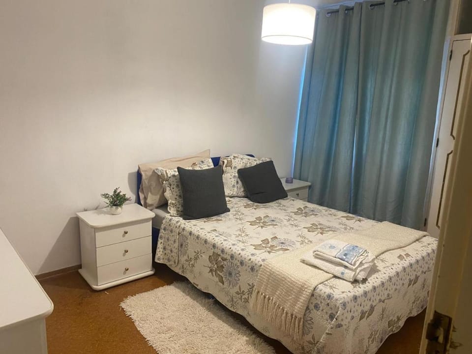 Bedroom Tranquility Apartment in Lisbon District