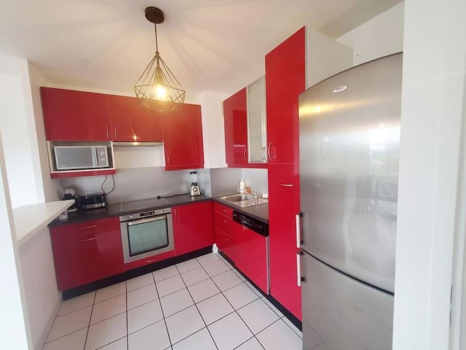 Le Repère de l'ESSEC - T3, Parking, Fibre, Gare RER A à 5mn Apartment in Pontoise