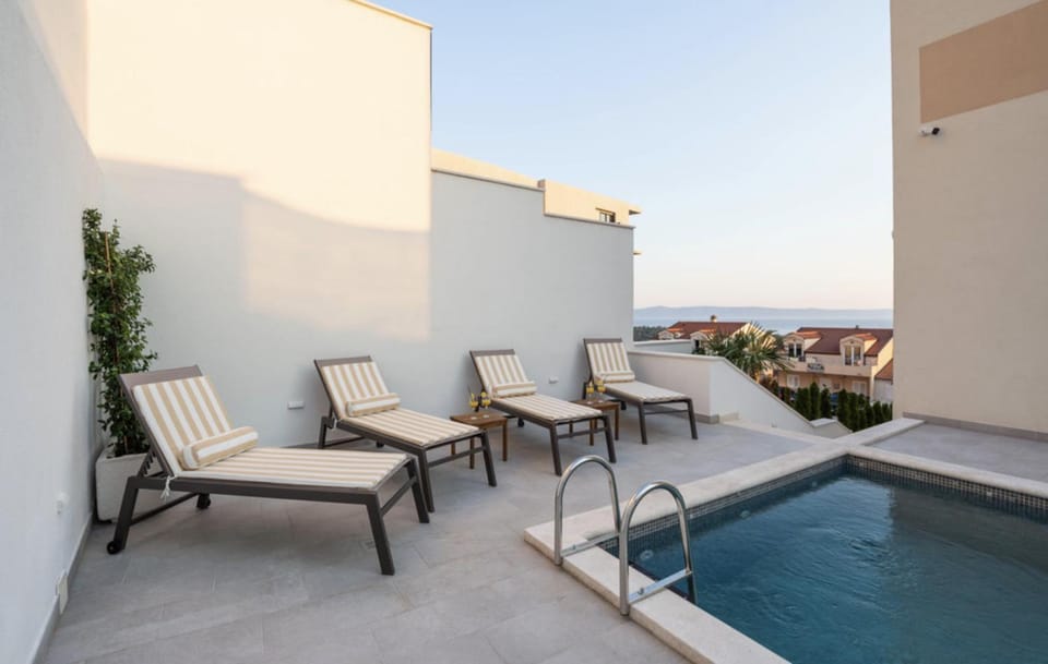 Luxury Villa Orianna - Apartments with Views Apartment in Makarska