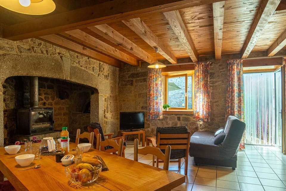 Gîtes de france 4/6 personnes b House in Occitanie