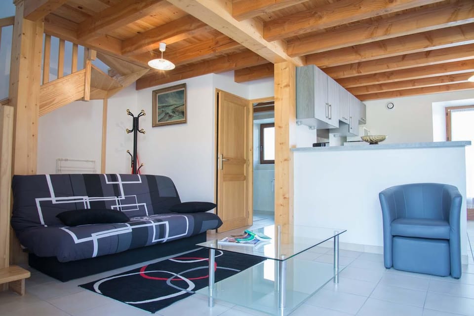 Gîte la grange de chabanettes 3/6 personnes House in Occitanie