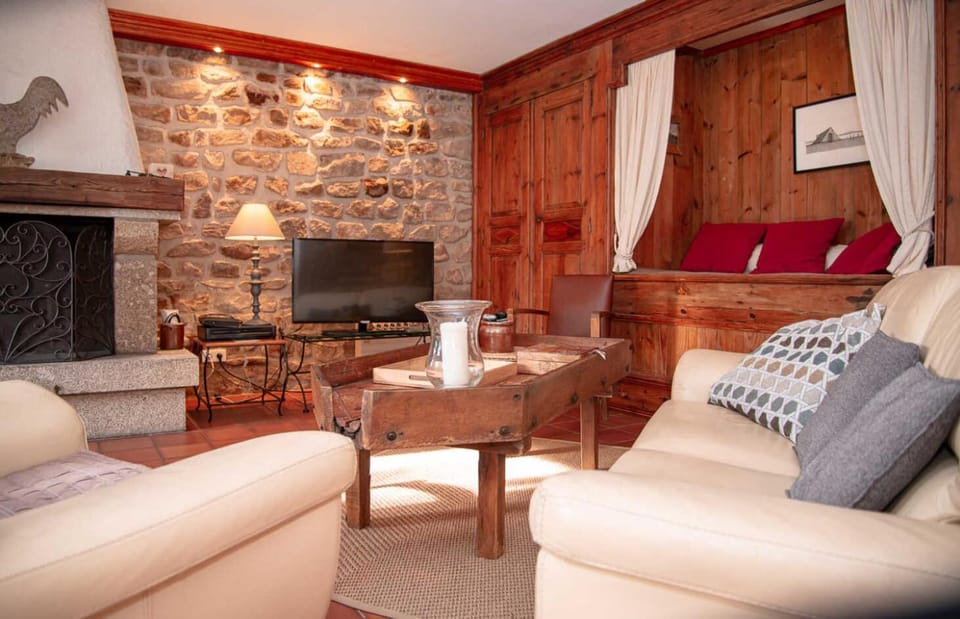 Le pradel, gites de france a termes House in Auvergne-Rhône-Alpes