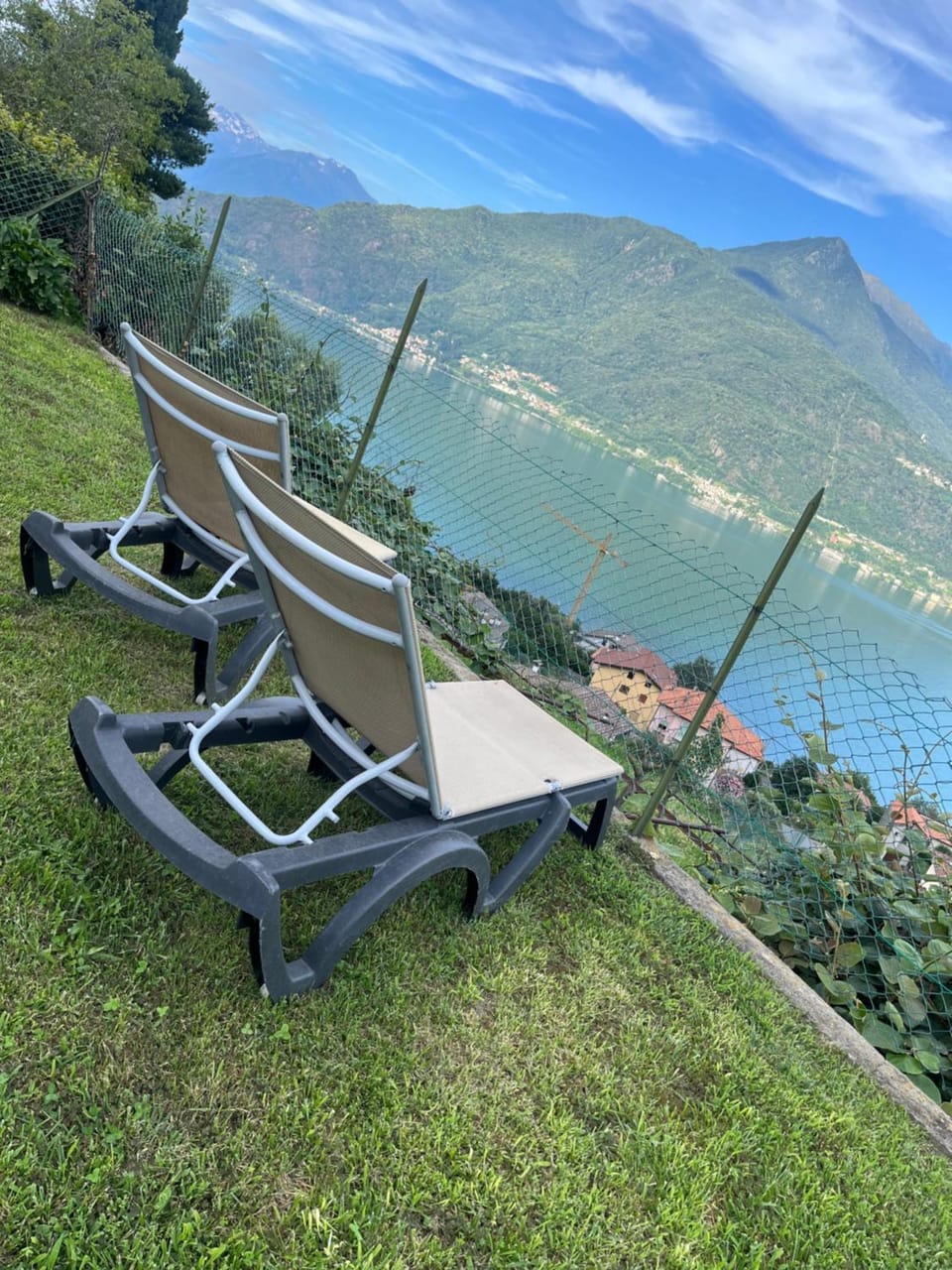 Natural landscape, Lake view, Mountain view, sunbed
