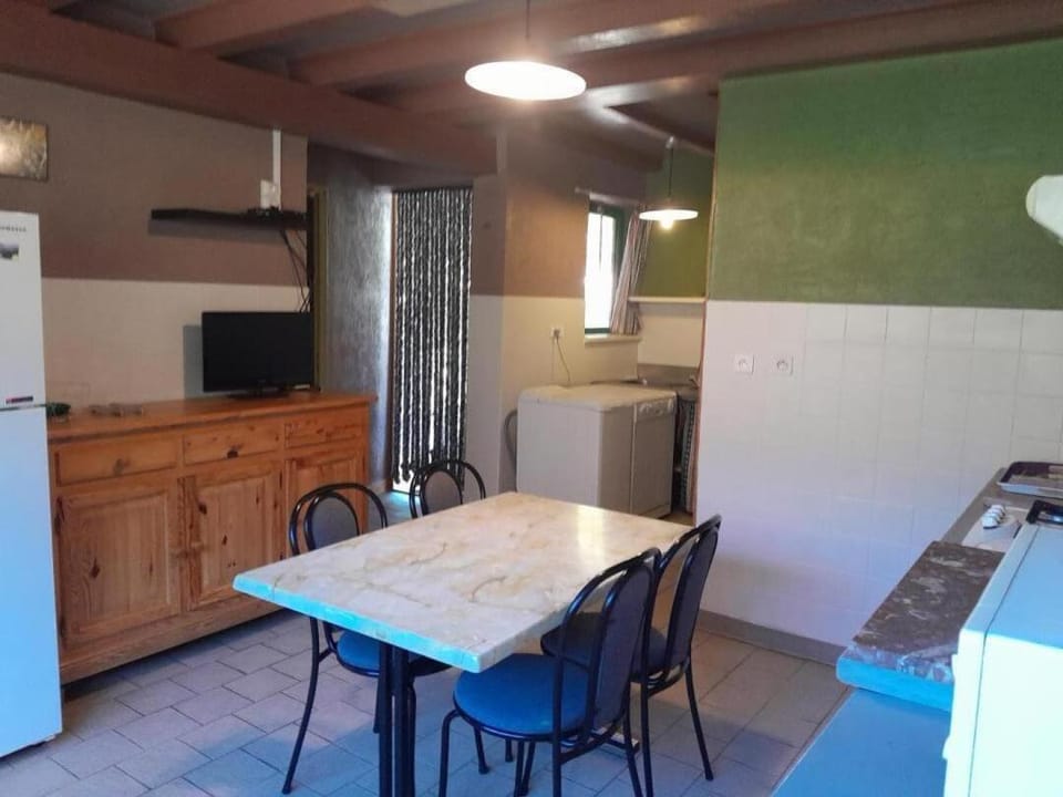 Le chardon a blajoux House in Auvergne-Rhône-Alpes