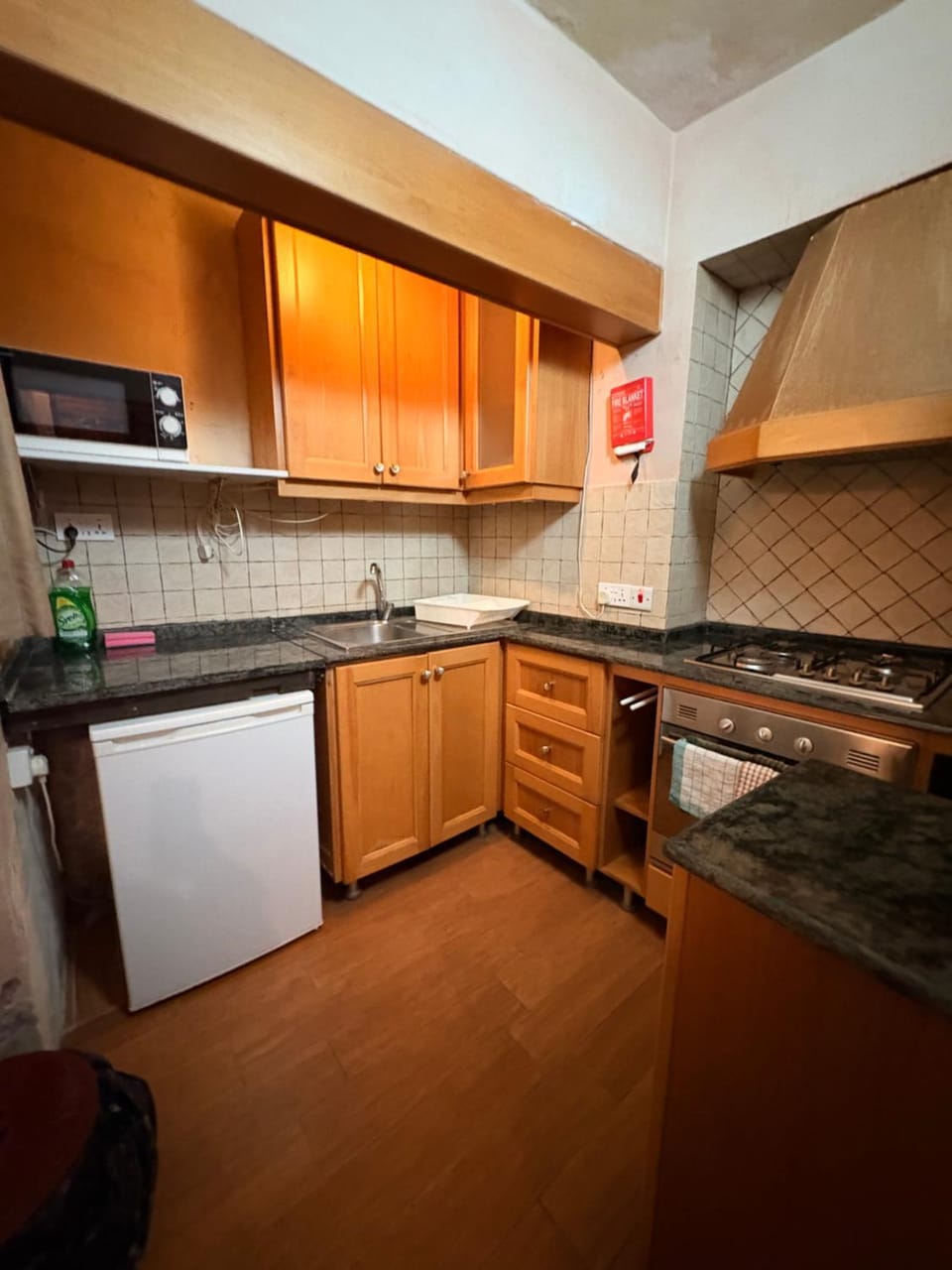 Kitchen or kitchenette, oven, stove