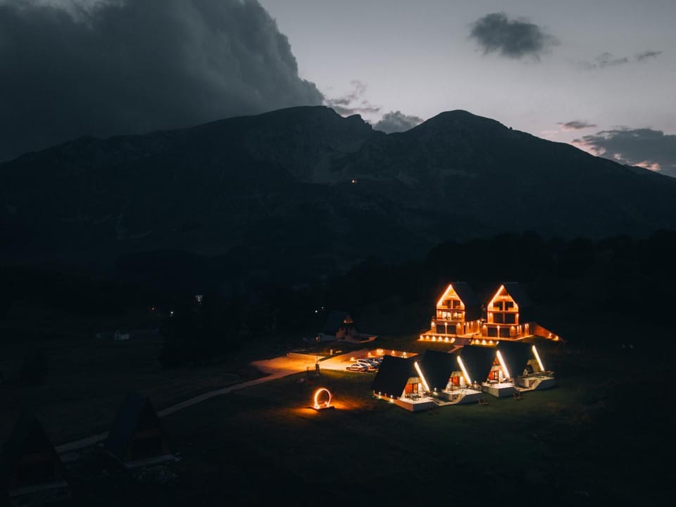 Night, Mountain view