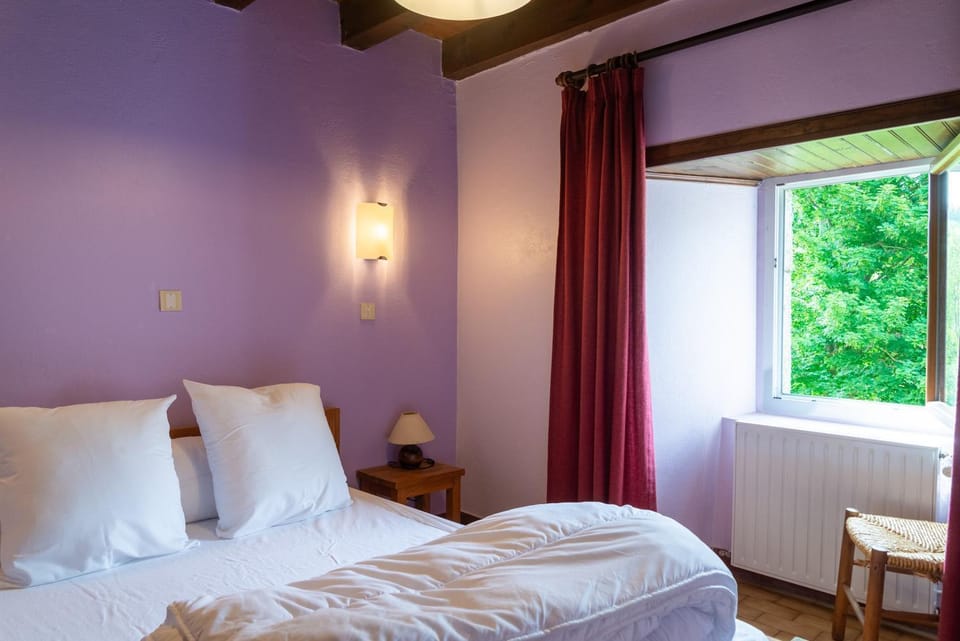 Gites de france 6 personnes a pierrefiche House in Auvergne-Rhône-Alpes