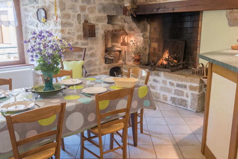 Gîtes de france 3 épis 6/7 pers aux salelles House in Occitanie