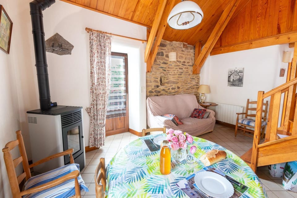 Gîtes de france 2/3 personnes à malecombe House in Auvergne-Rhône-Alpes