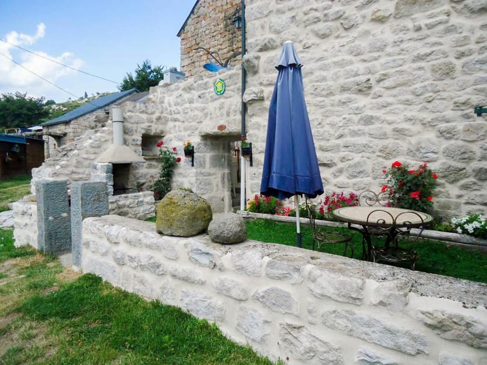 Gîtes de france 2 pers aux laubies House in Auvergne-Rhône-Alpes
