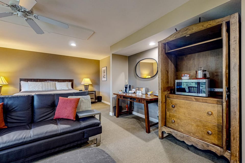 Rosario Road Condo - B House in Washington