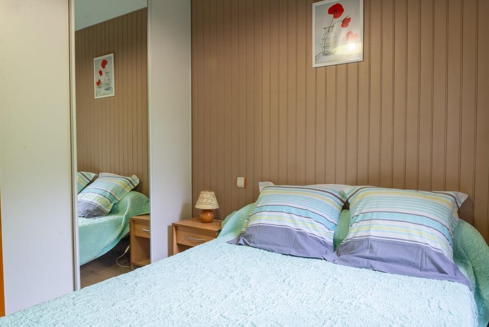 Clevacances 3 cles 4 pers au cros bas House in Auvergne-Rhône-Alpes