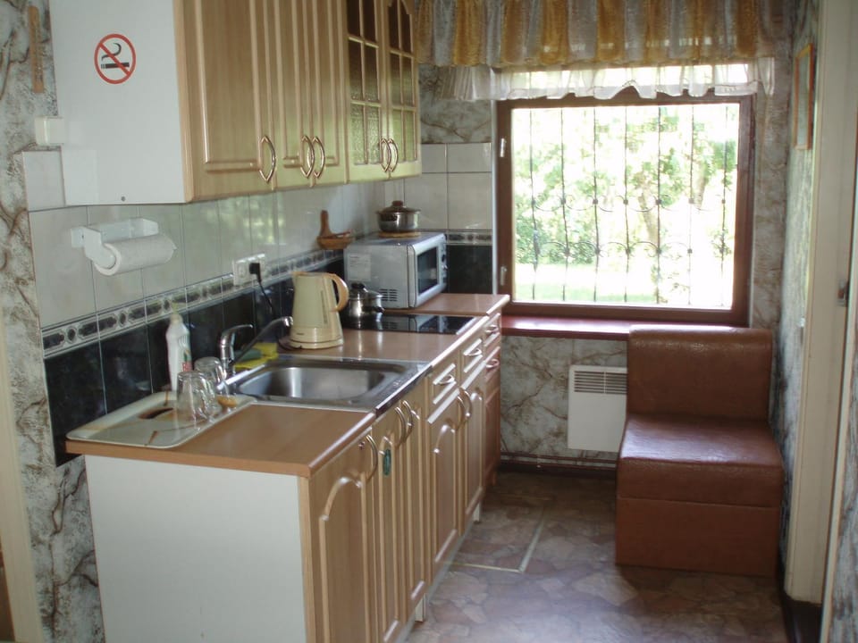 Communal kitchen