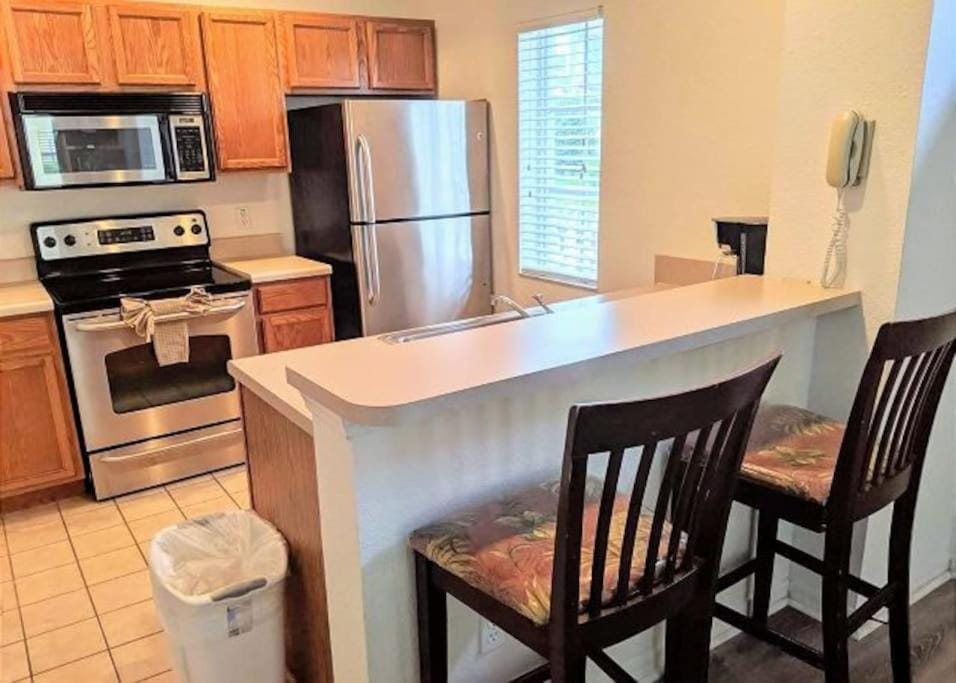4 Bedroom 3 Bathroom Villas At Seven Dwarfs 8-108 House in Kissimmee