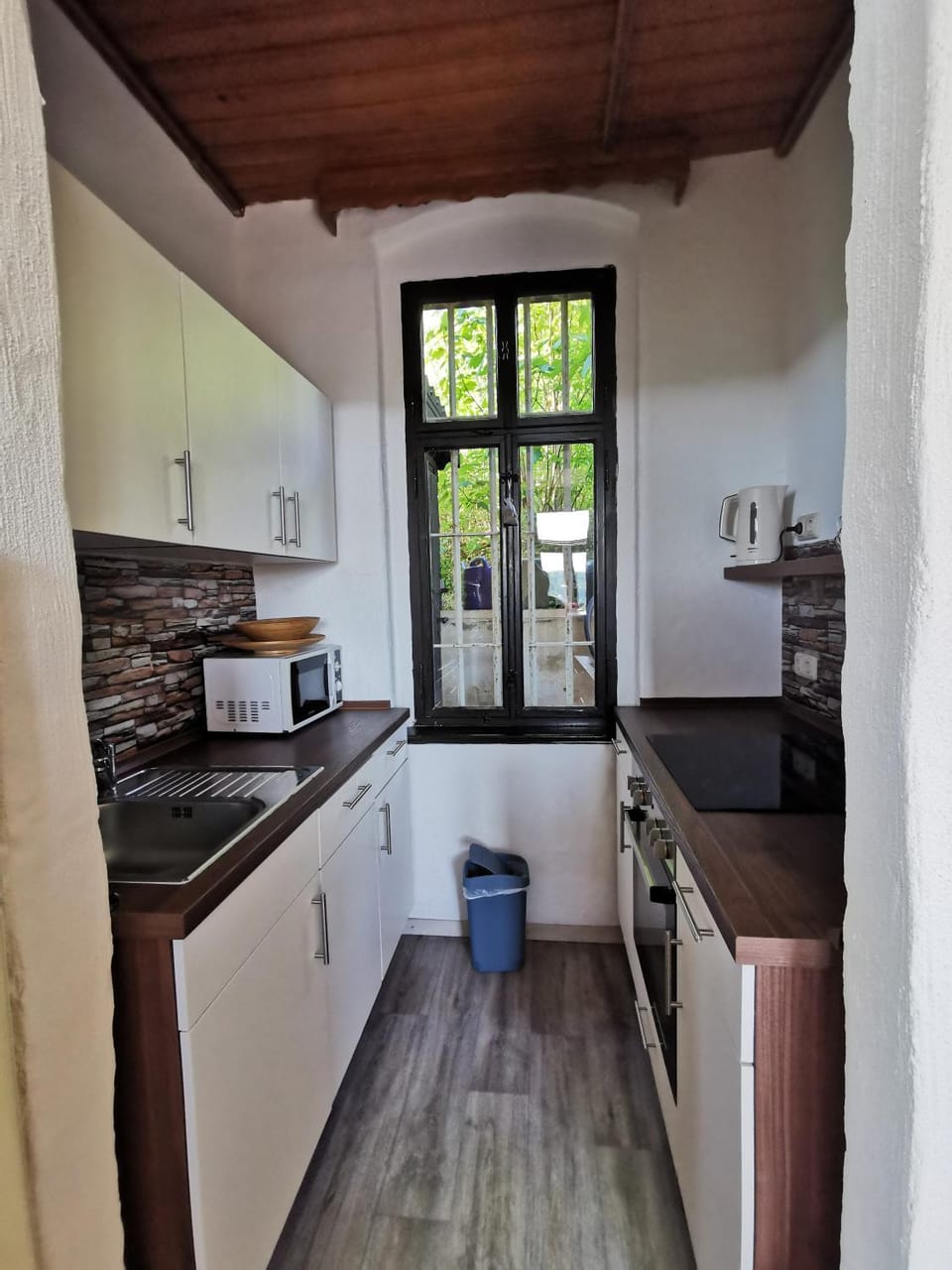 Kitchen or kitchenette, stove, kitchen