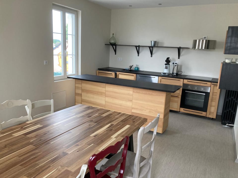 Appartement Hôtel de la Gare 3 chambres Apartment in Centre-Val de Loire