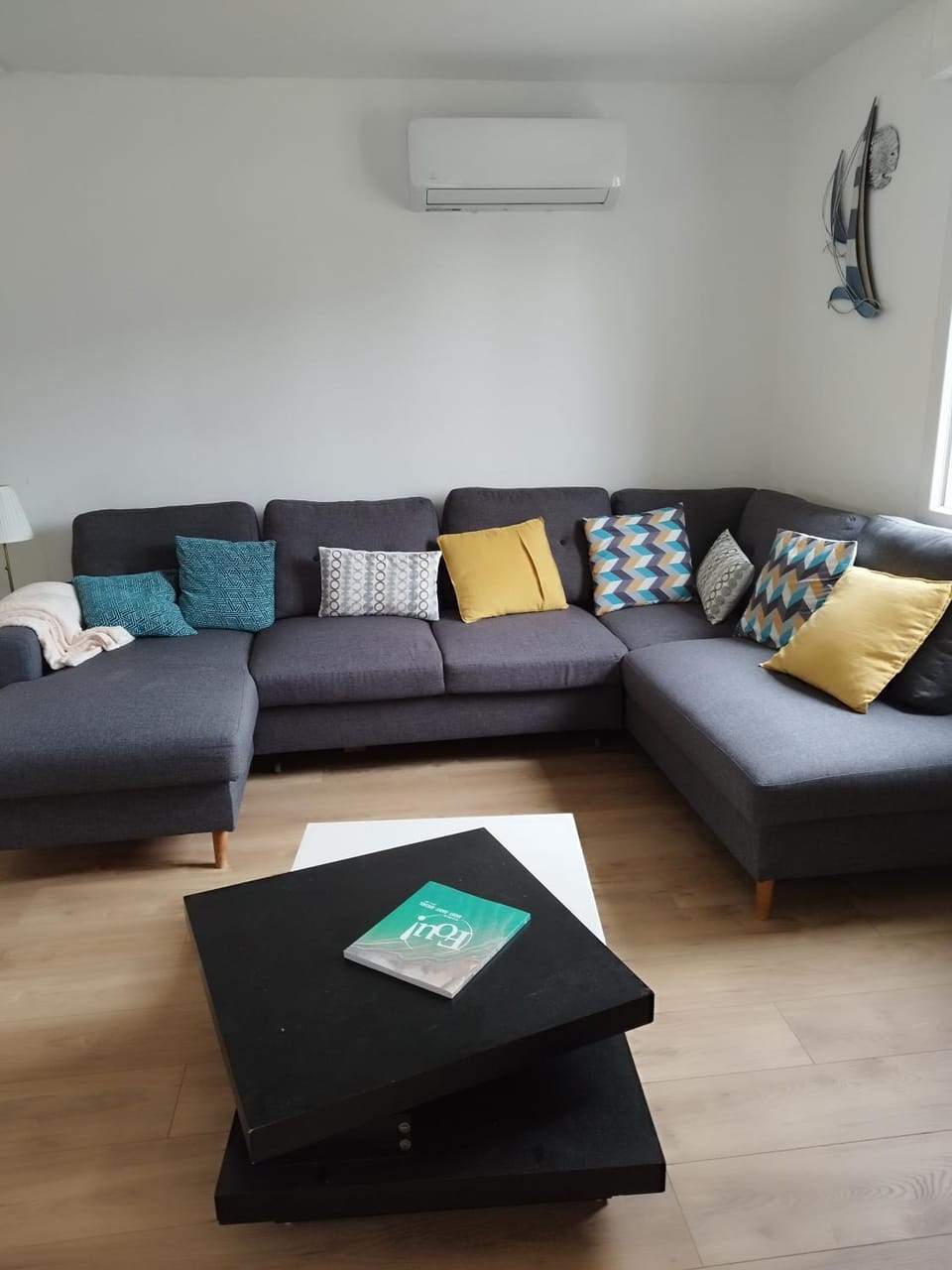 Seating area