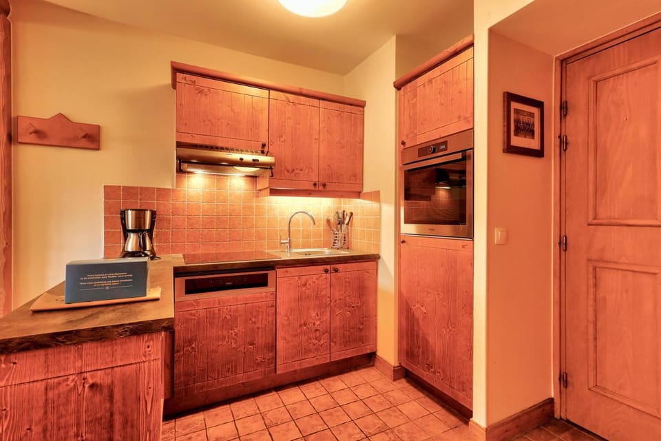 Bathroom, kitchen