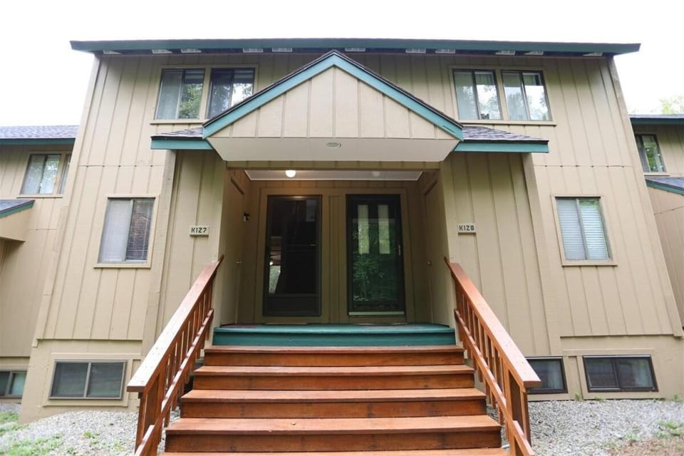 WHK127 WV Waterville Valley Vacation Rental House in Waterville Valley