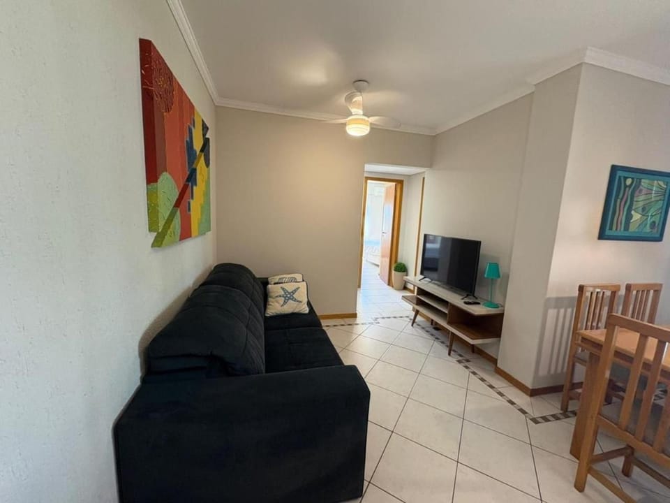cód 154 - Excelente apartamento apenas 300m do mar Apartment in Florianopolis