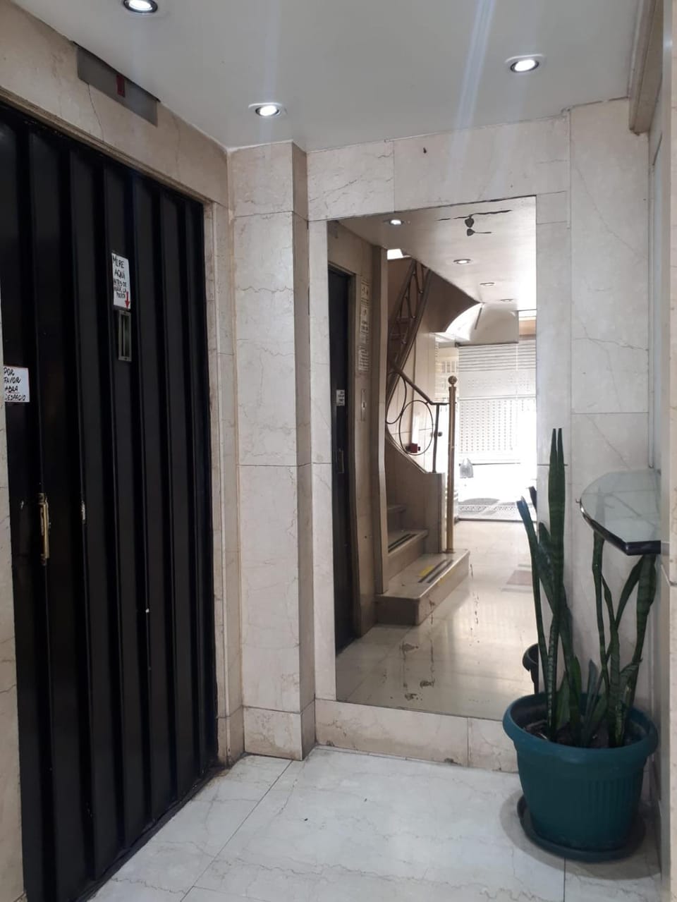 elevator