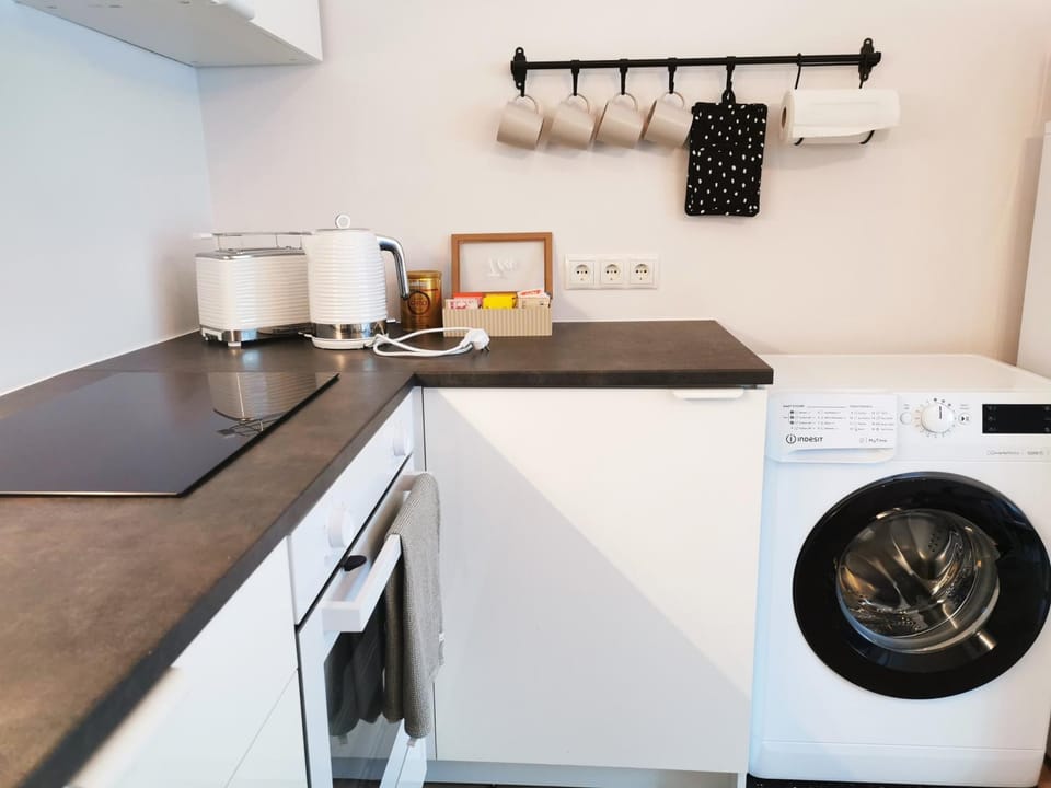 kitchen, kitchen