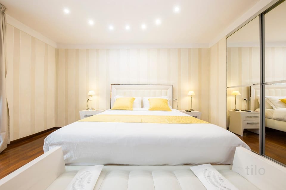 Bed, Bedroom, wardrobe