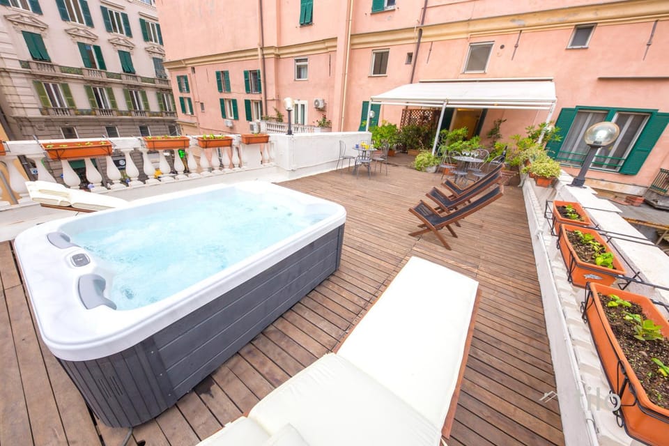 Property building, Patio, Day, Natural landscape, Hot Tub, View (from property/room), Balcony/Terrace, Pool view, Swimming pool, sunbed