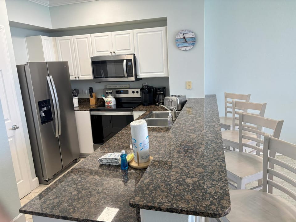 Master on the Gulf! Unit 1612 Apartment in Panama City Beach