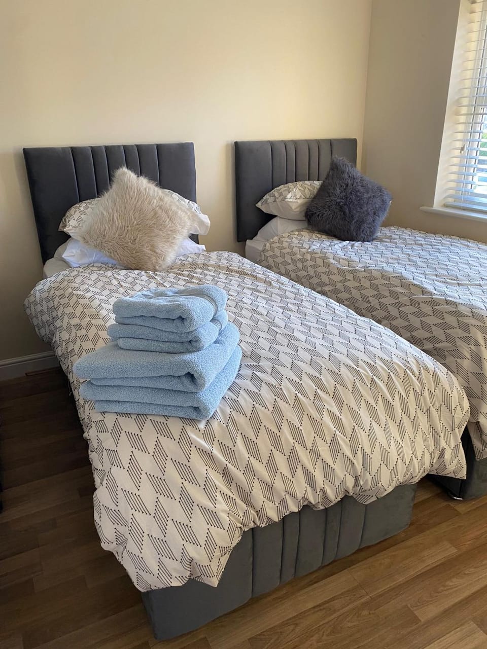 Radiant Guest House Bed and Breakfast in Sittingbourne