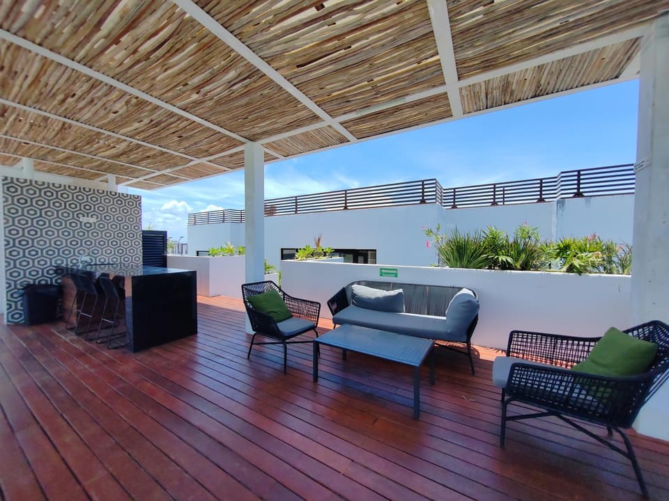 Day, Balcony/Terrace