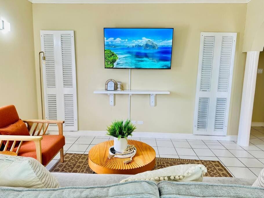 Falcon IslandView - Airport Pickup Available - 24Security Apartment in Montego Bay