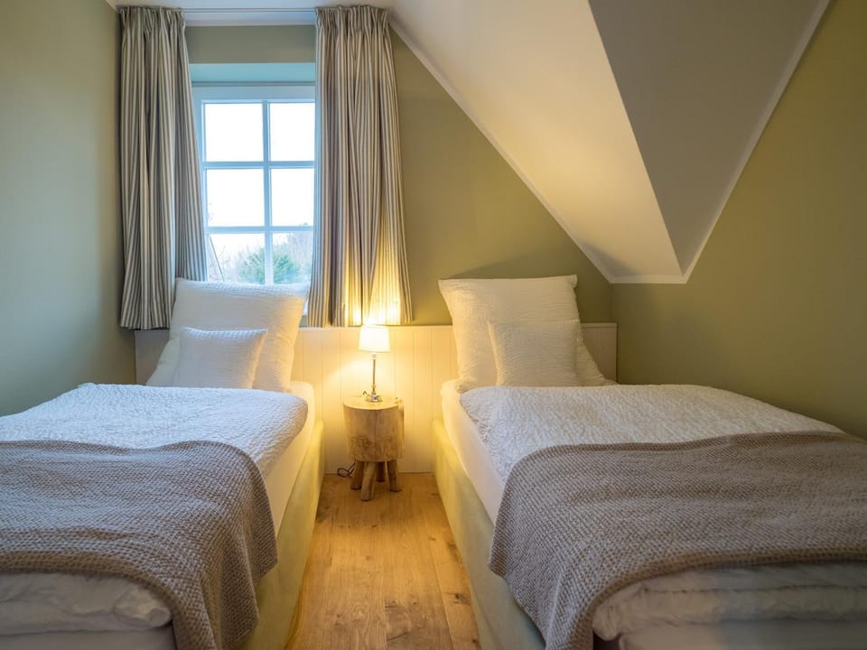 Strandhaus Wohnung 5 DG Apartment in Lower Saxony, Germany