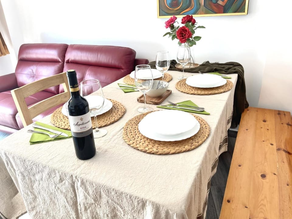 Apartamento Confortable con Parking Privado en el Centro de Vilanova i la Geltrú - ES-332-8 Apartment in Garraf