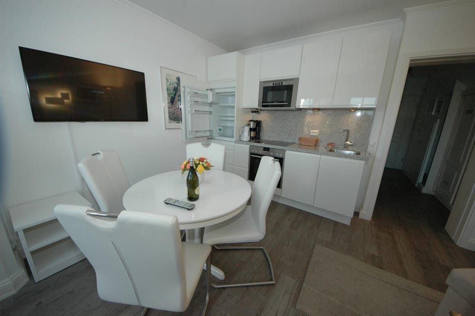 Arnika-Hof Arnika Hof App 11 Apartment in Wenningstedt-Braderup