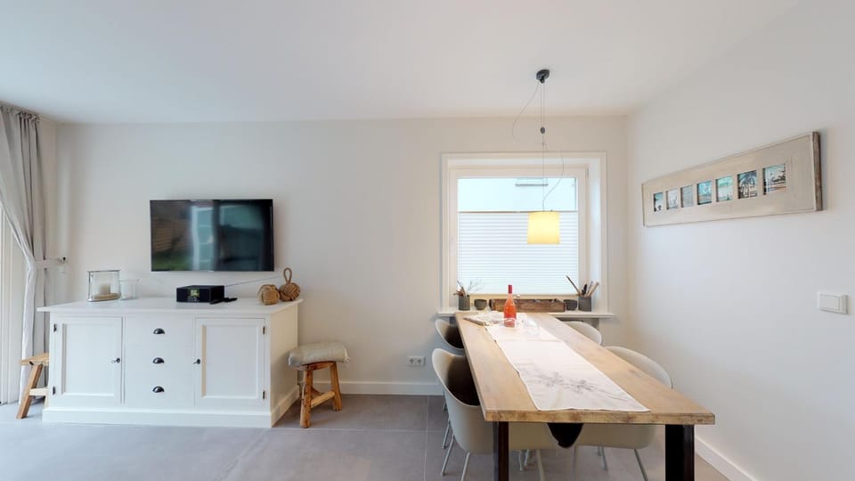 App 83 Cosy Apartment in Wenningstedt-Braderup