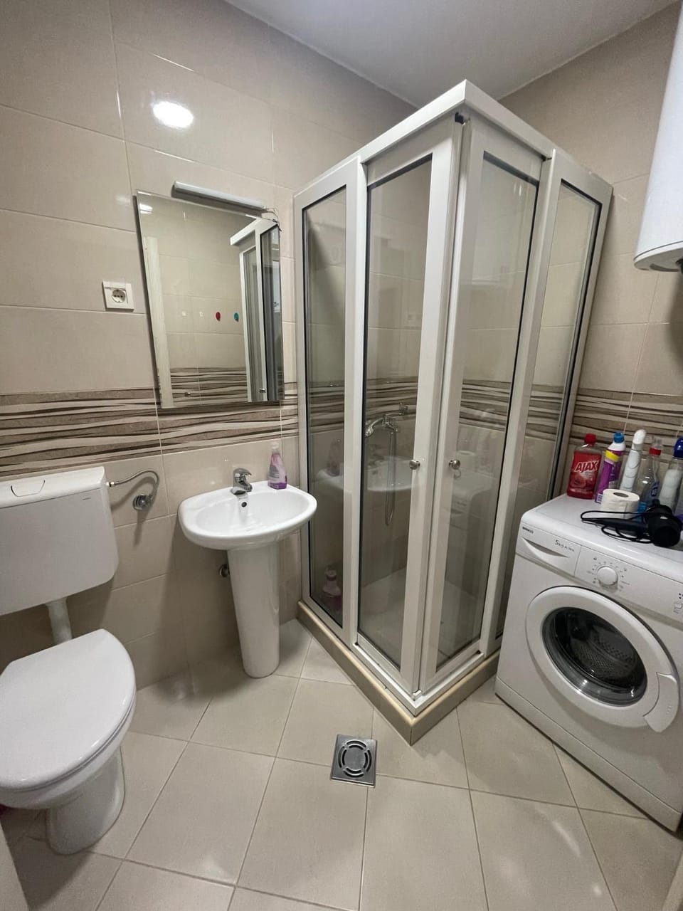 Apartmani Zecevic Niksic Apartment in Montenegro