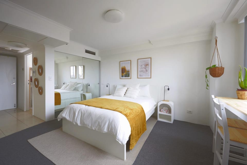 Stylish High-Rise Studio in Heart of Sydney Apartment in Surry Hills