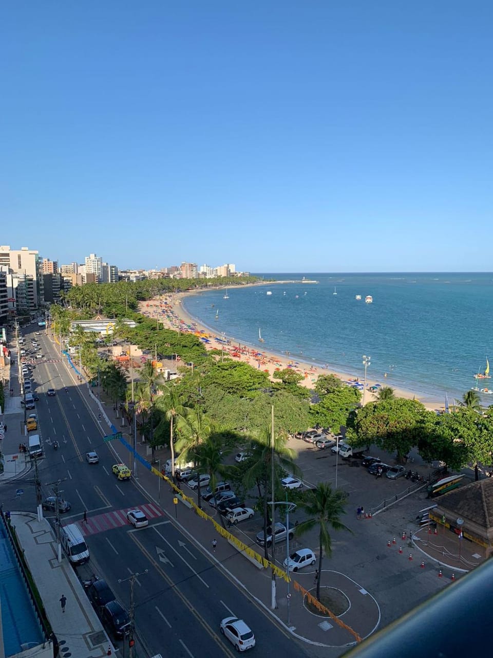 Nearby landmark, Neighbourhood, Natural landscape, Beach, City view, Sea view, Swimming pool, Location