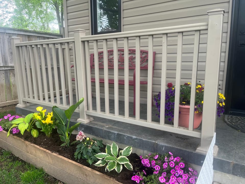 Property building, Patio, Spring, Day, Garden, View (from property/room), Balcony/Terrace, Garden view