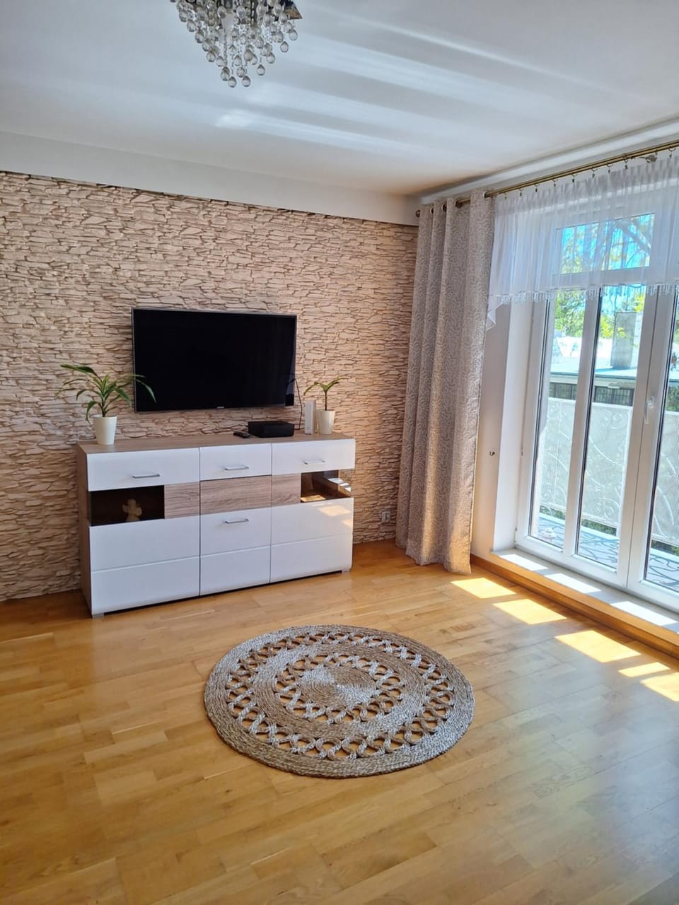 Communal lounge/ TV room, TV and multimedia, Evening entertainment