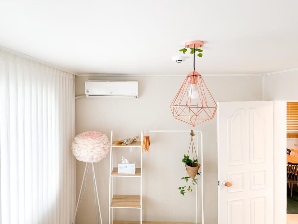 Bedroom, wardrobe, air conditioner