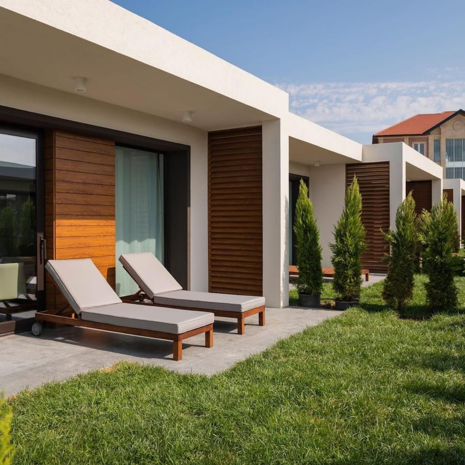 Sea Breeze White Villas Apartment in Baku, Azerbaijan