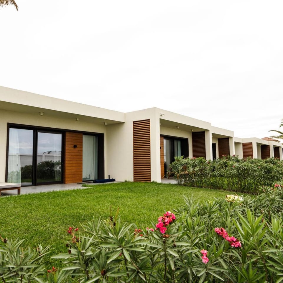 Sea Breeze White Villas Apartment in Baku, Azerbaijan