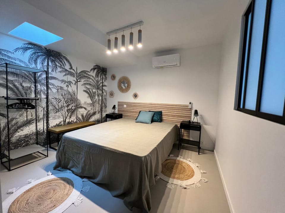 Bedroom, heating, air conditioner