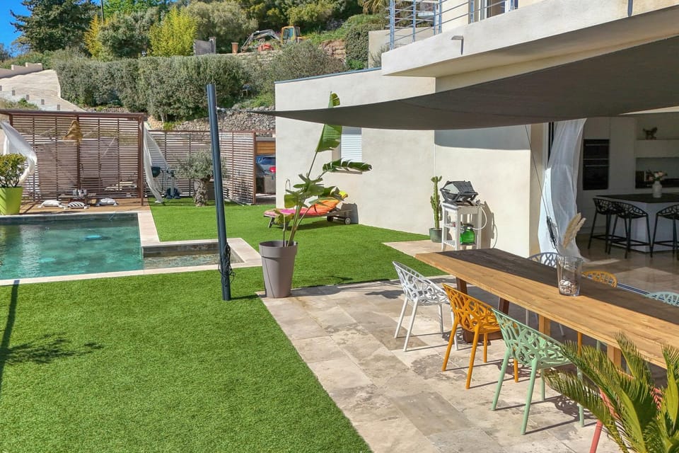 Patio, Garden, Pool view, Swimming pool, sunbed