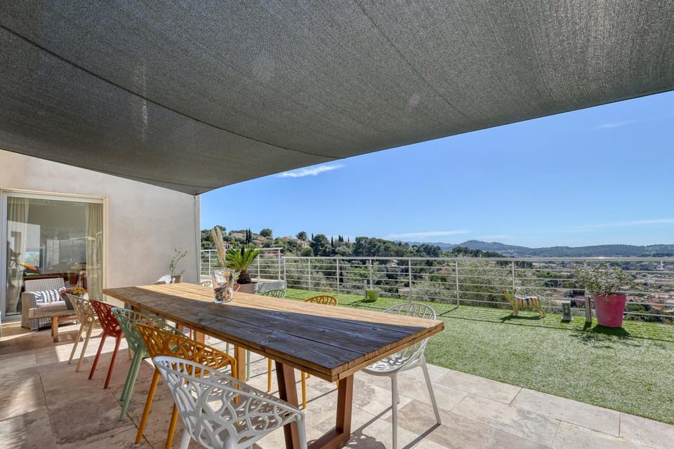 Patio, View (from property/room), Balcony/Terrace, Dining area