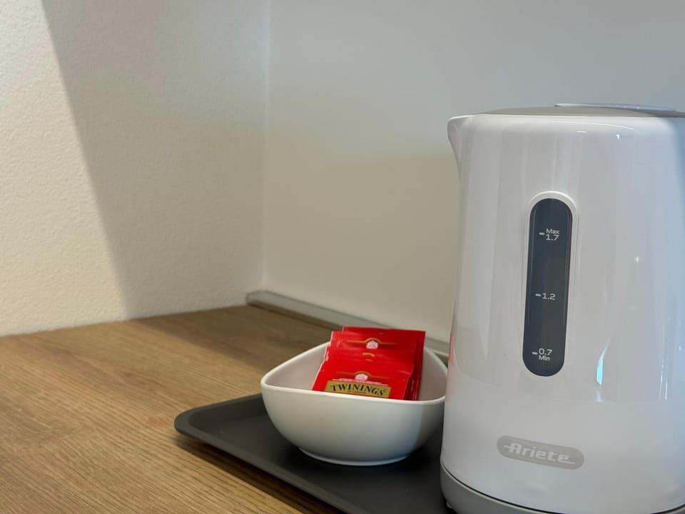 Coffee/tea facilities, Kitchen or kitchenette