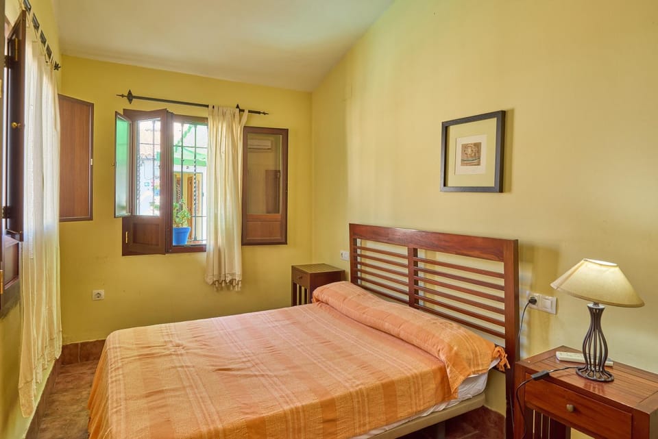 Property building, Living room, Bedroom