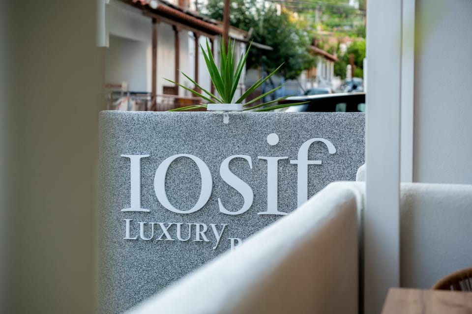 IOSIF LUXURY ROOMS CENTER Apartment in Halkidiki